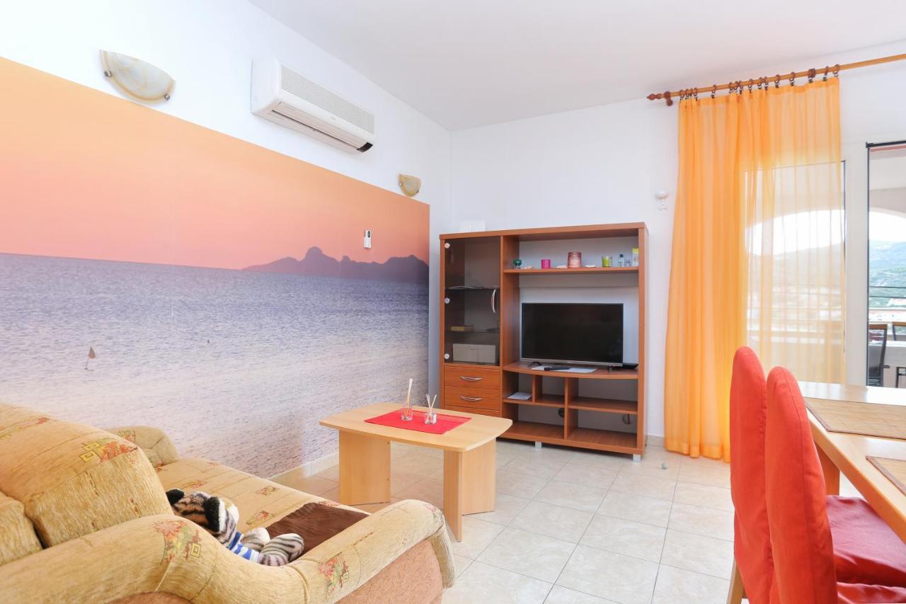 Apartments By The Sea Seget Vranjica, Trogir - 13771 מראה חיצוני תמונה