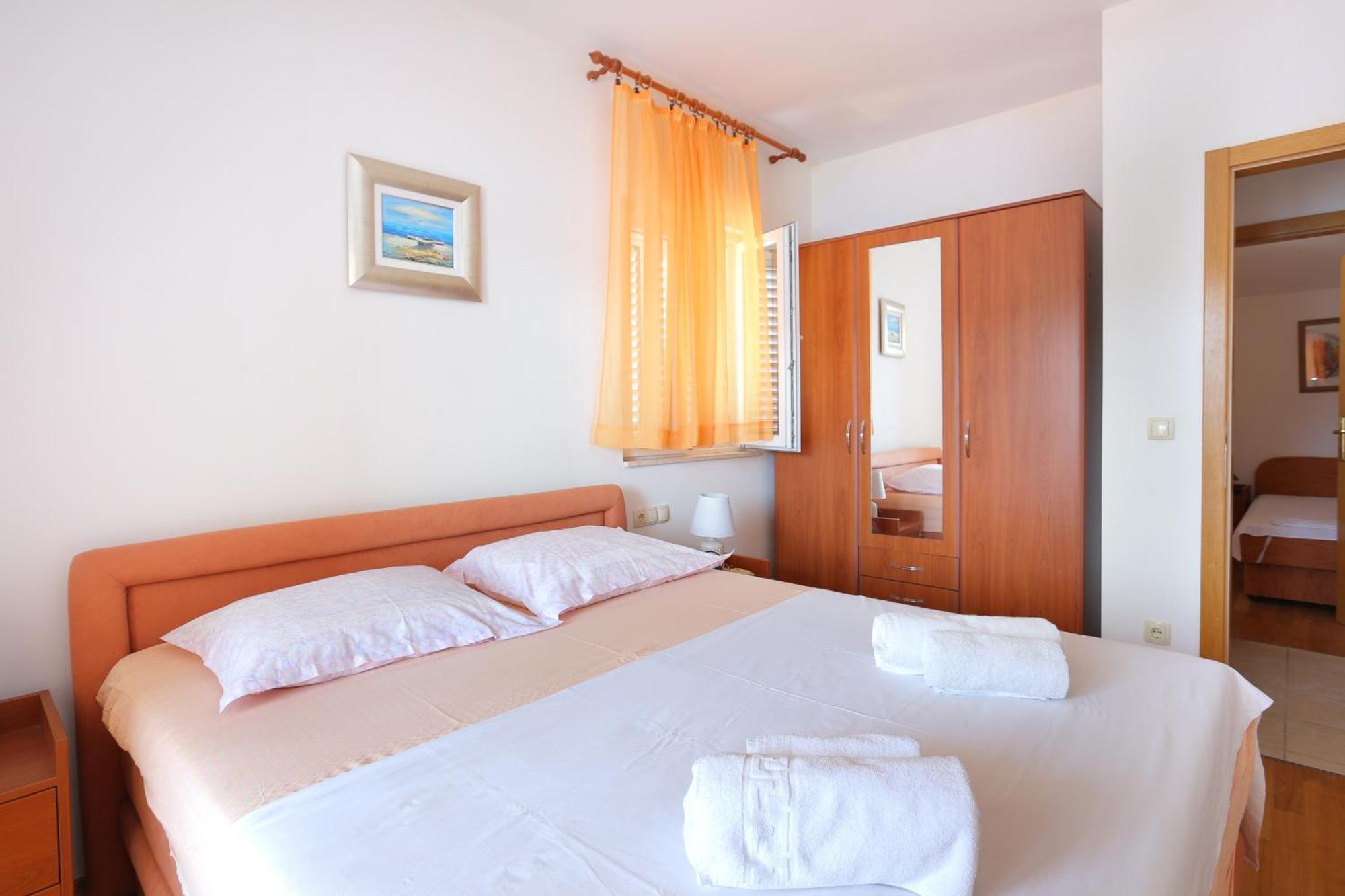 Apartments By The Sea Seget Vranjica, Trogir - 13771 חדר תמונה